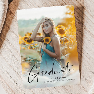 Papier Budget Script 2 Photo Graduation Party Invitation