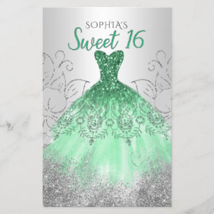 Papier Budget Silver Green Robe Sweet 16 Invitation