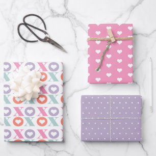 papier cadeau à motif de cœur pour la Saint-Valent