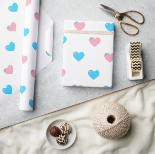 Papier cadeau à motif de cœurs moyens de fierté tr