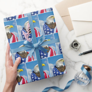Papier Cadeau Aigle Bald Enveloppé Dans Le Drapeau Américain