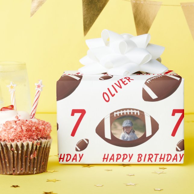 Papier Cadeau American Football Ball Happy Birthday Photo (Fête d'anniversaire)
