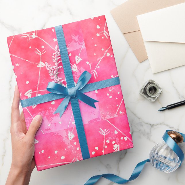 Papier Cadeau Aquarelle romantique Coeurs et flèches roses Motif (Créateur téléchargé)