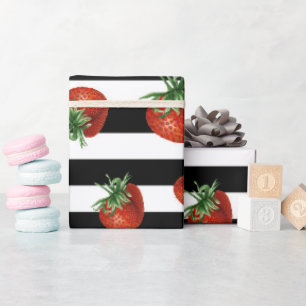 Papier Cadeau Baby Shower motif fraise 
