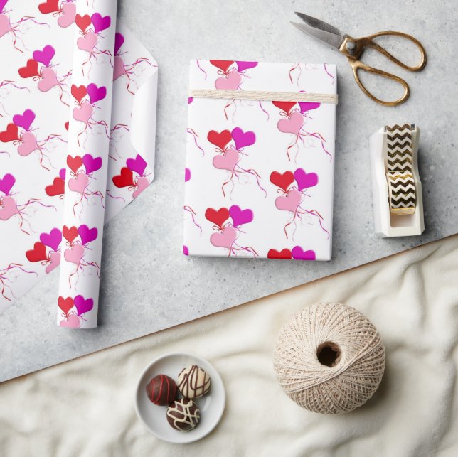 Papier Cadeau Ballons de Coeur rose et rouge sur blanc (Artisanat)