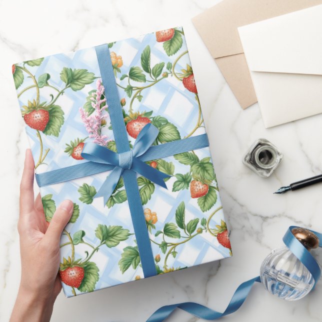 Papier Cadeau Belle fraises et nuptiale florale (Cadeaux)