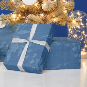 Papier Cadeau Bleu clair sur le motif floral bleu