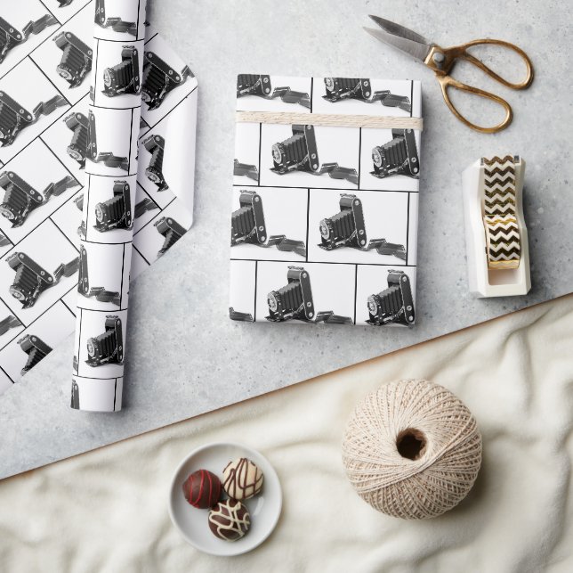 Papier Cadeau Caméra vintage sur blanc (Artisanat)