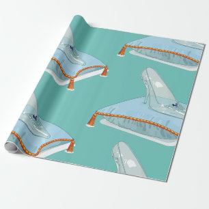 Papier Cadeau Chaussure En Verre Sur Un Coussin