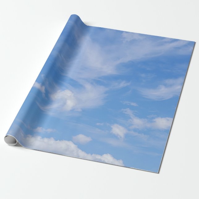 Papier Cadeau Ciel Bleu Avec Nuages Agités (Déroulé)