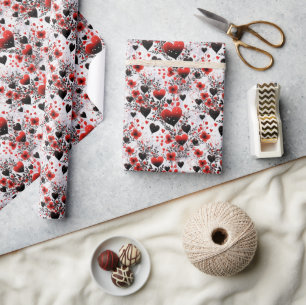 Papier Cadeau Coeurs rouges et noirs avec éléments floraux