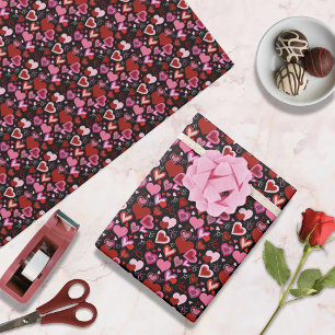 Papier Cadeau Cœurs rouges roses noirs Motif d'amour