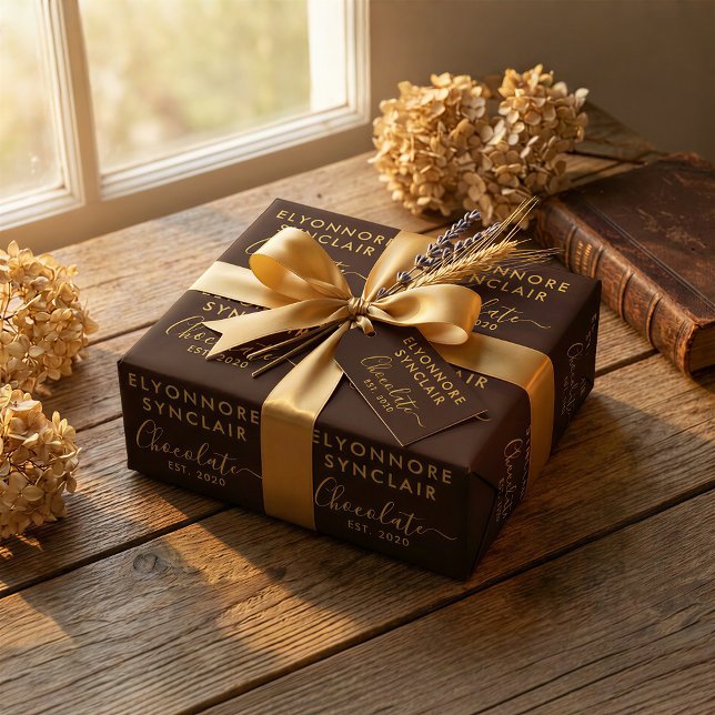 Papier Cadeau Custom Name Est Date Brown Gold Script Chocolate (Créateur téléchargé)