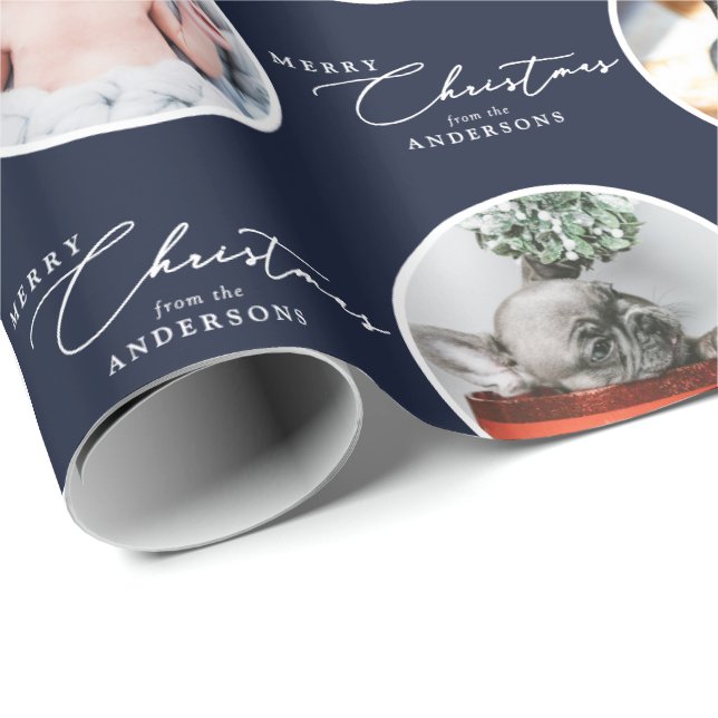 Papier Cadeau Custom Name Merry Christmas Script 28 Photo (Coin rond)