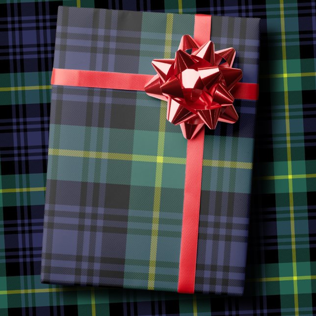 Papier Cadeau Dark Moody Navy and Forest Green Tartan Plaid (Créateur téléchargé)