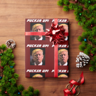 PAPIER CADEAU DONALD TRUMP KISS TOUS LES OUTILS D'OCCASION PAPIE