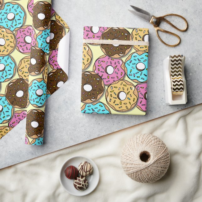 Papier Cadeau Donuts à motif Anniversaire (Artisanat)