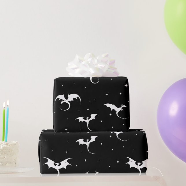 Papier Cadeau Dragons volants et étoiles sur arrière - plan noir (Cadeaux de fête)