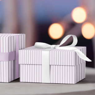 Papier Cadeau Élégante Lavande et bandes blanches minces