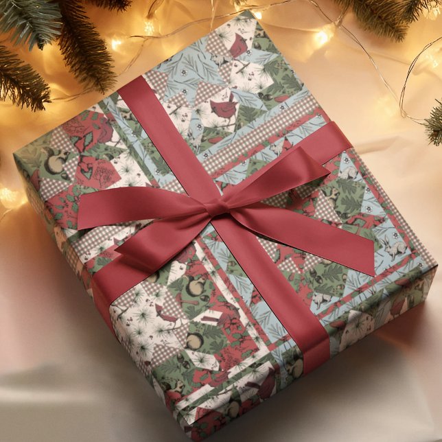 Papier Cadeau Elégante surface de chaume Xmas avec animaux de fo (Elegant Christmas Patchwork Pattern Designed with 4 of my Unique Winter Animals Hand-Drawn Patterns.)