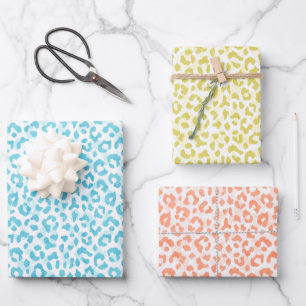 Papier cadeau empreinte de léopard animal coloré
