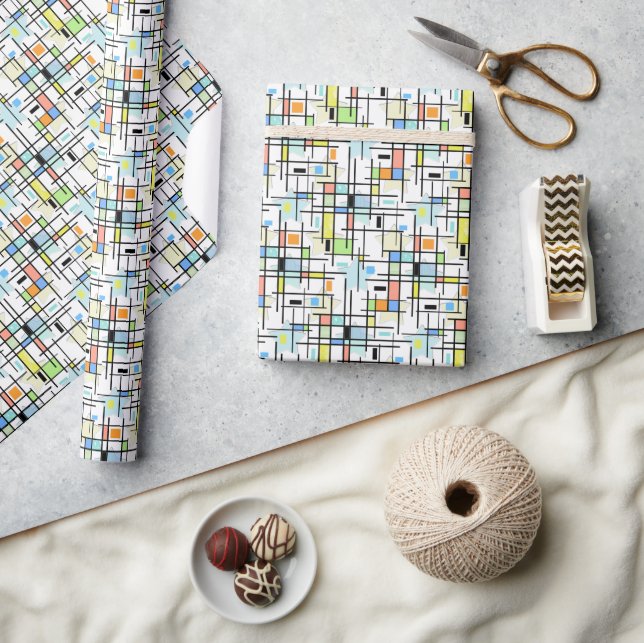 Papier Cadeau Étoiles sur un arrière - plan à damiers. (Artisanat)