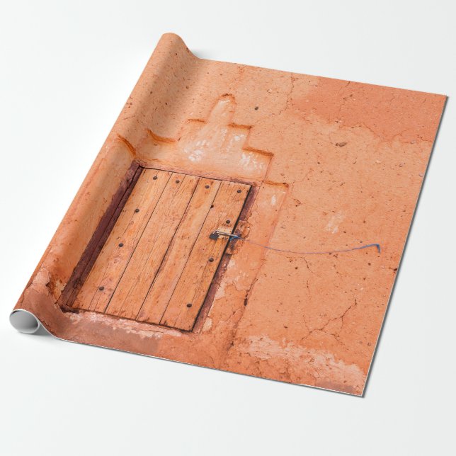 Papier Cadeau Fenêtre en bois fermée dans la maison marocaine tr (Déroulé)