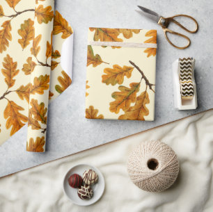 Papier Cadeau Feuilles de chêne automnal sur blanc