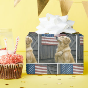 Papier Cadeau Fière Golden Retriever avec drapeau américain