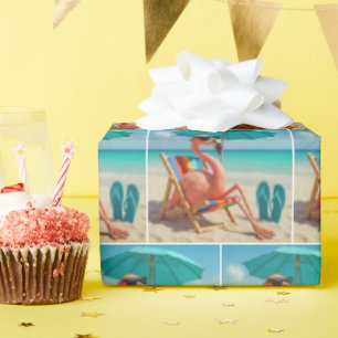 Papier Cadeau Flamant rose Sur Transat De Plage