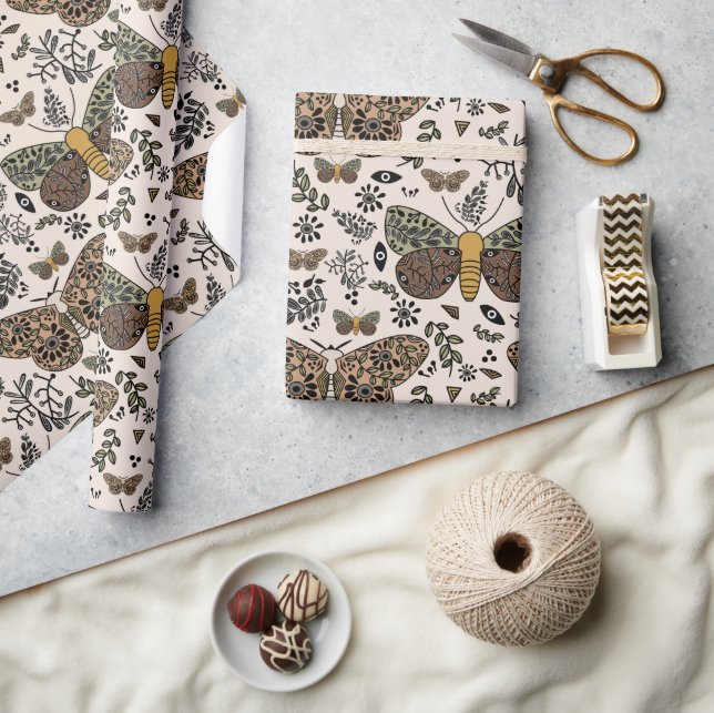 Papier Cadeau Fleurs sauvages de papillon de nuit bohème moderne (Artisanat)