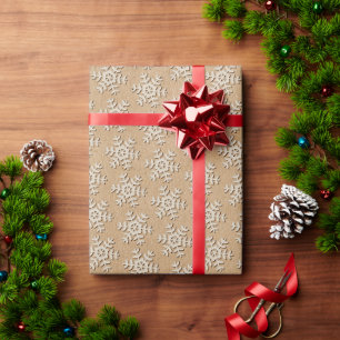 Papier Cadeau Flocon de neige en faux bois sur fond Kraft brun