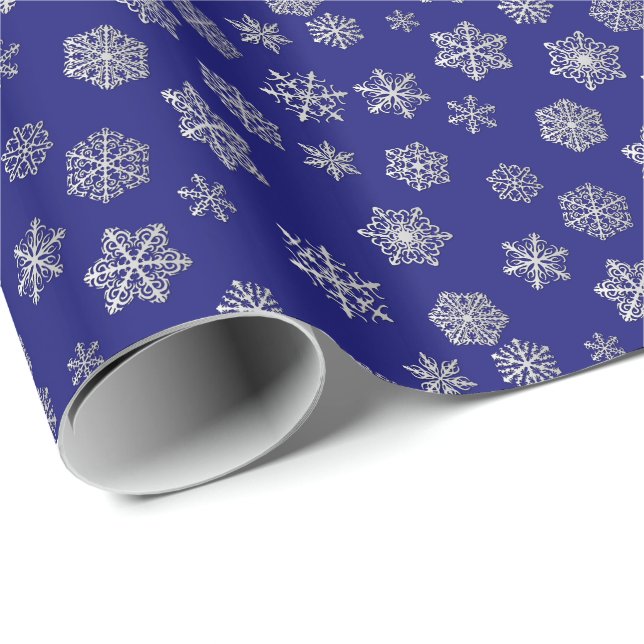 Papier Cadeau Flocons de neige argentés sur un arrière - plan (Coin rond)