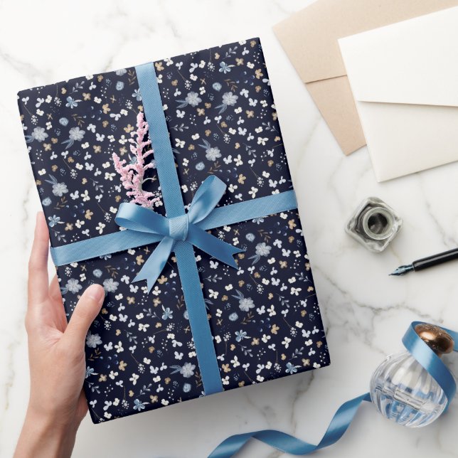 Papier Cadeau Floral Noël bleu gouache motif botanique (Cadeaux)