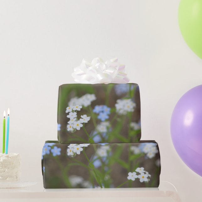 Papier Cadeau Flore Bleue Et Blanche Délicieuse (Cadeaux de fête)