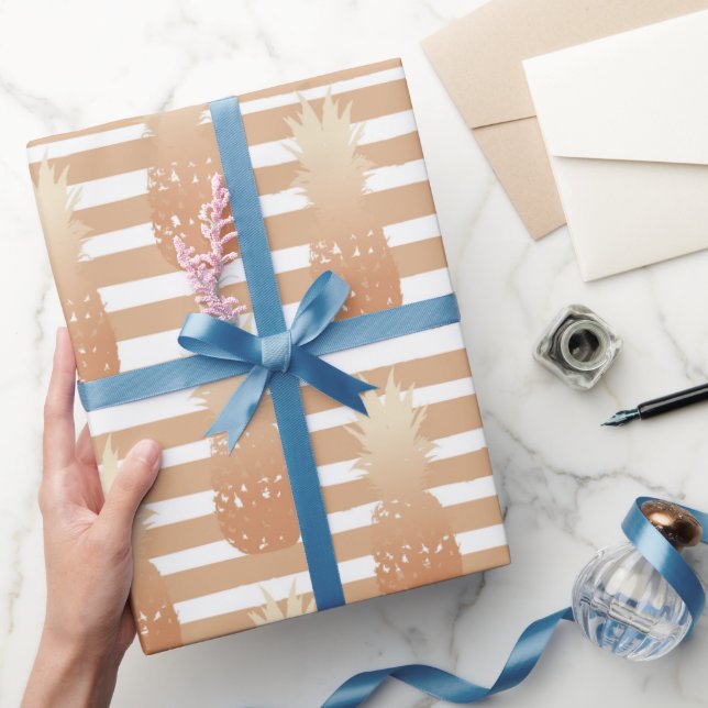 Papier Cadeau Golden Pineapples Pattern (Cadeaux)