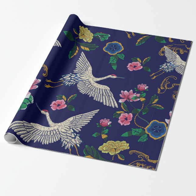 Papier Cadeau Grues japonaises, vagues et fleurs. Broderie (Déroulé)