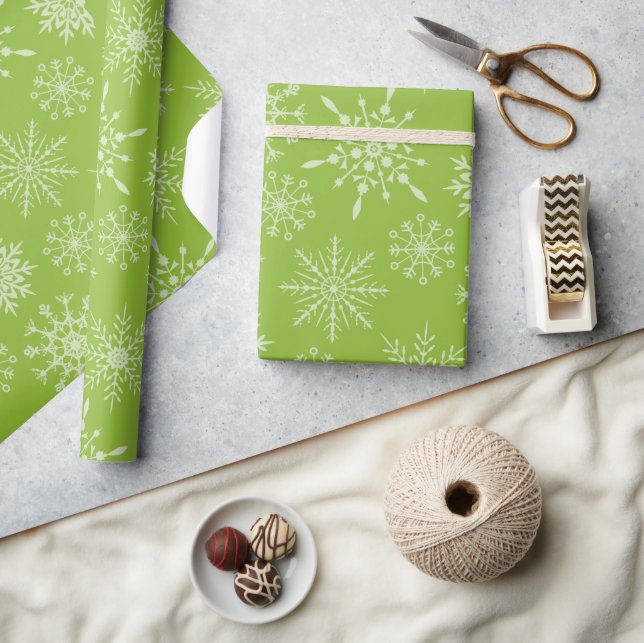 Papier Cadeau Joli Green White Snowflakes cadeau de Noël (Artisanat)