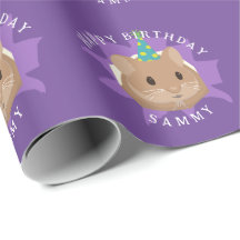 Joli hamster d'anniversaire en regardant à travers