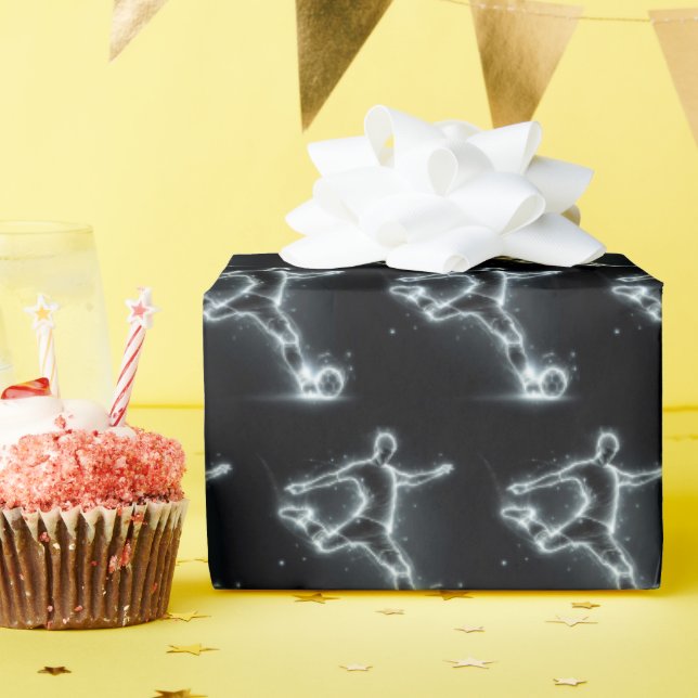 Papier Cadeau Joueur De Football Sur Noir (Fête d'anniversaire)