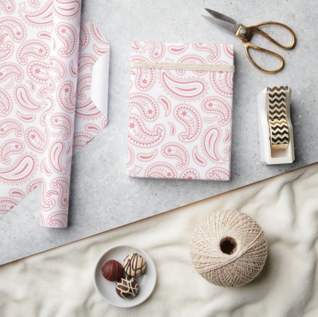 Papier Cadeau Joyeux anniversaire | Cowgirl rose Paisley Wrapley (Artisanat)
