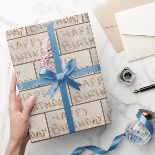 Papier Cadeau Joyeux Anniversaire Dans Le Sable De Plage (Cadeaux)