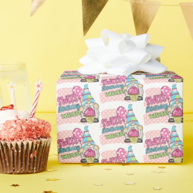 Papier Cadeau Joyeux anniversaire gnome filles carrelé (Fête d'anniversaire)
