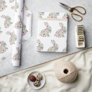 Papier Cadeau Lapin de Pâques aux fleurs sauvages roses et bleue