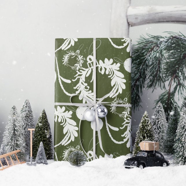 Papier Cadeau Lux Christmas Elegant Baubles on Green (Wrap your gifts in joy and elegance with Lux Christmas Elegant Baubles wrapping paper!)