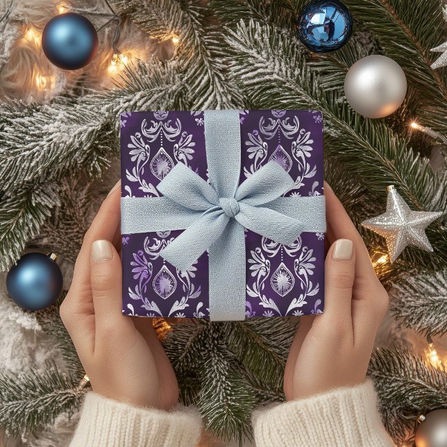Papier Cadeau Luxueux Motif de Noël violet et argent (Créateur téléchargé)