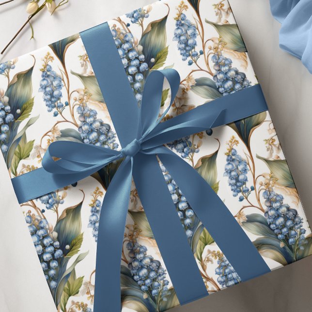 Papier Cadeau Lys de la vallée et Hawthorn modèle floral (Elegant Maximalist Lily of the Valley and Hawthorne Floral Wrapping Paper)
