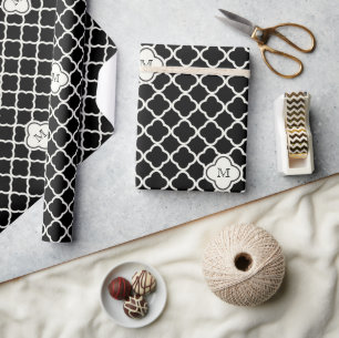 Papier Cadeau Mariage à motif quatrefeuilles blanc et noir Monog