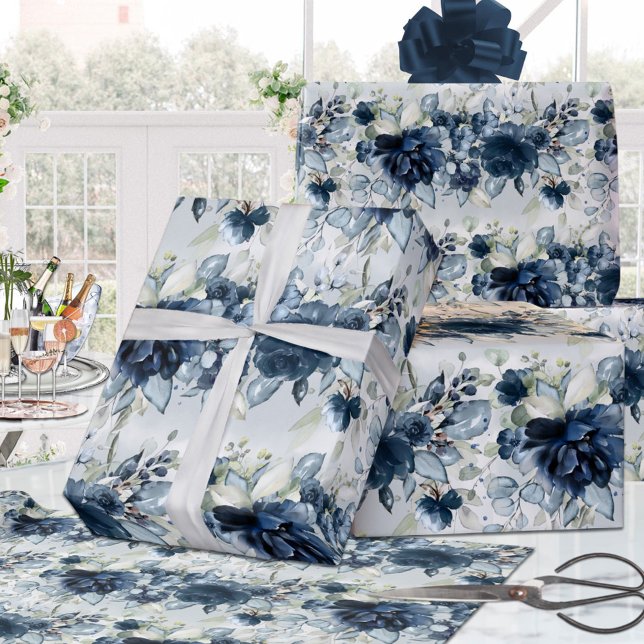 Papier Cadeau Marine Bleu Blancs en cascade Peonies Mariage Enve (Créateur téléchargé)