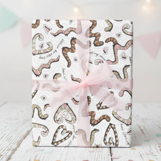 Papier Cadeau Mignonne et Whimsical Coeur rose Vêtements de vers